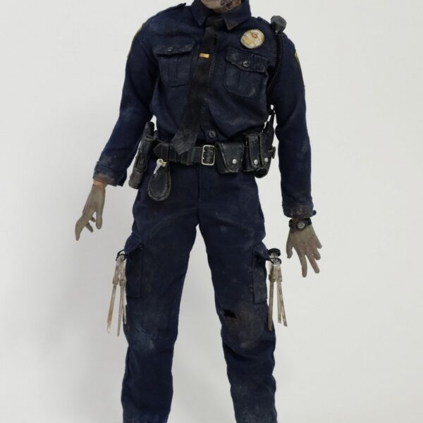 BT003 - 1/6th Officer Zombie