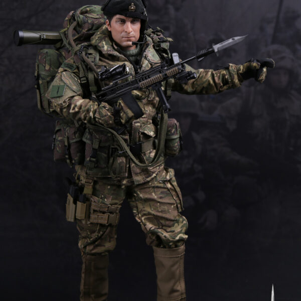 DAM 78023 - ROYAL MARINES COMMANDO
