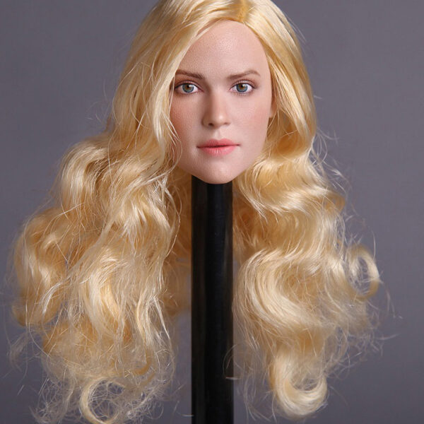 PK002 - Female Head with Long Curly Hairstyle