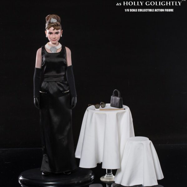 SA0050 / SA0051 - Audrey Hepburn as "Holly Golightly" at "Breakfast at Tiffany’s”