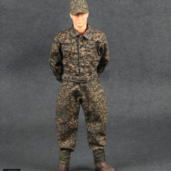 WWII German SS Peas Camouflage Uniforms Suit