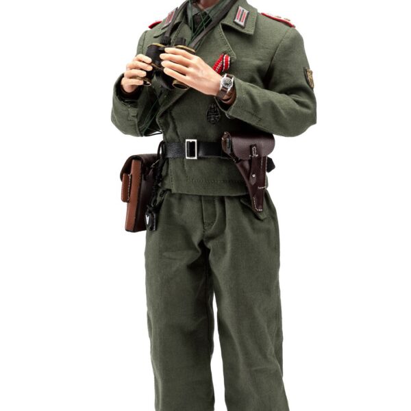 BA-0006GD The German commander of anti-tank gunner of WWII ( green deluxe )