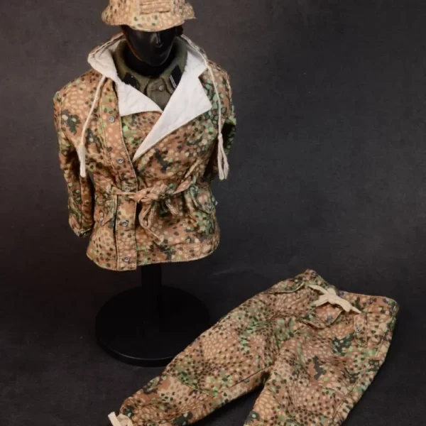 G017B - Mars Divine 1/6 World War Ⅱ German Camouflage Parkas Set with Accessory Added