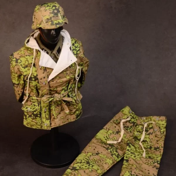 G017C - Mars Divine 1/6 World War Ⅱ German Camouflage Parkas Set with Accessory Added