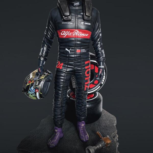 SA4015 - STAR ACE 1/4 F1 Driver - Zhou Guanyu