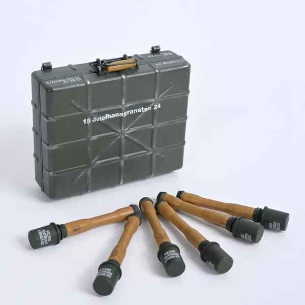 ZY2036-B - ZYTOYS - Soldier 1/6 Army Green Grenade Box Set